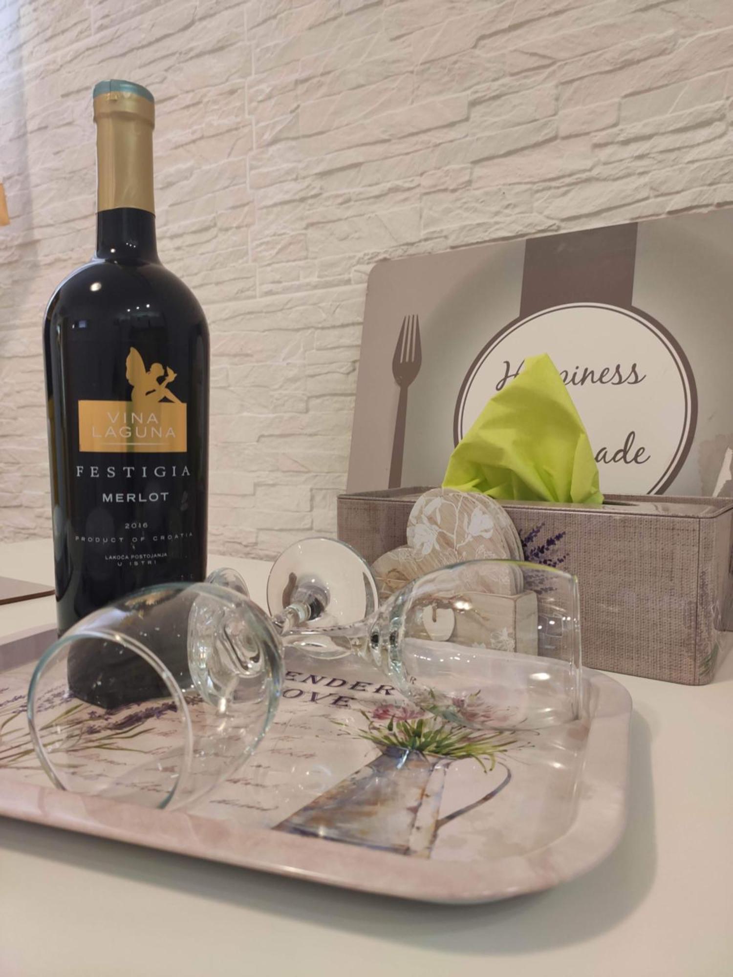 Apartman Plasse Rijeka Buitenkant foto